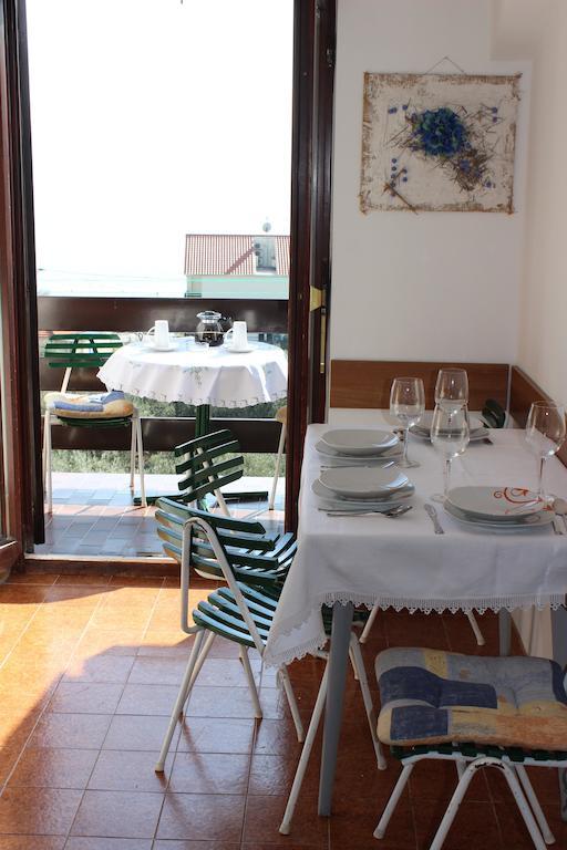 Apartments Petrada Omiš Екстериор снимка